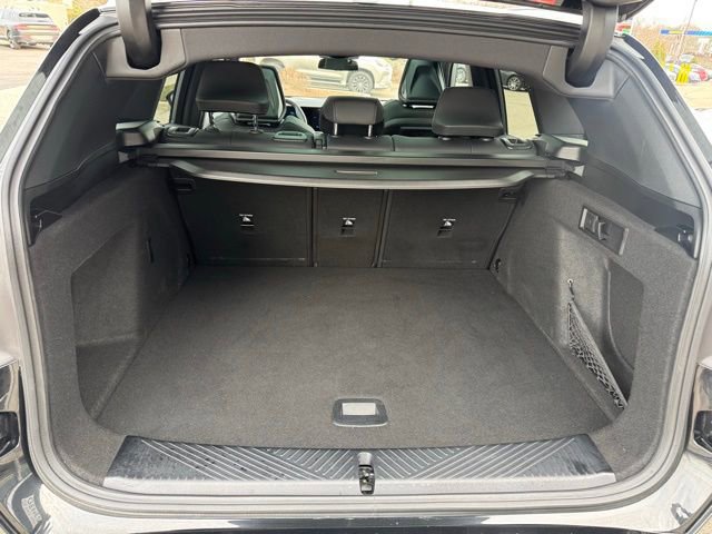 Used 2025 BMW X3 xDrive30i w/ Convenience Package AWD/4WD image 11