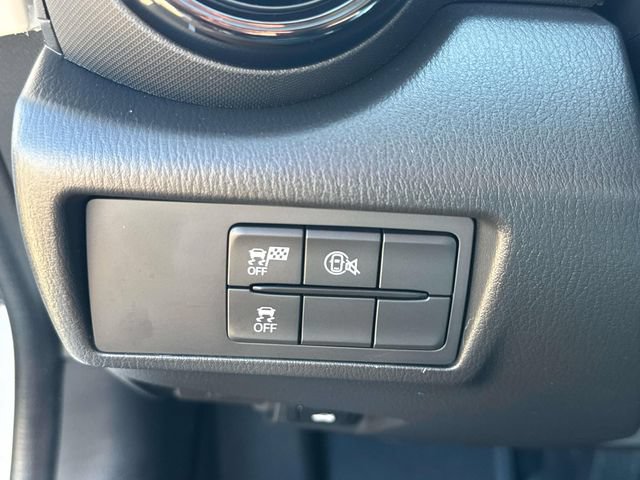 Used 2025 MAZDA MX-5 Miata RF Club RWD image 25