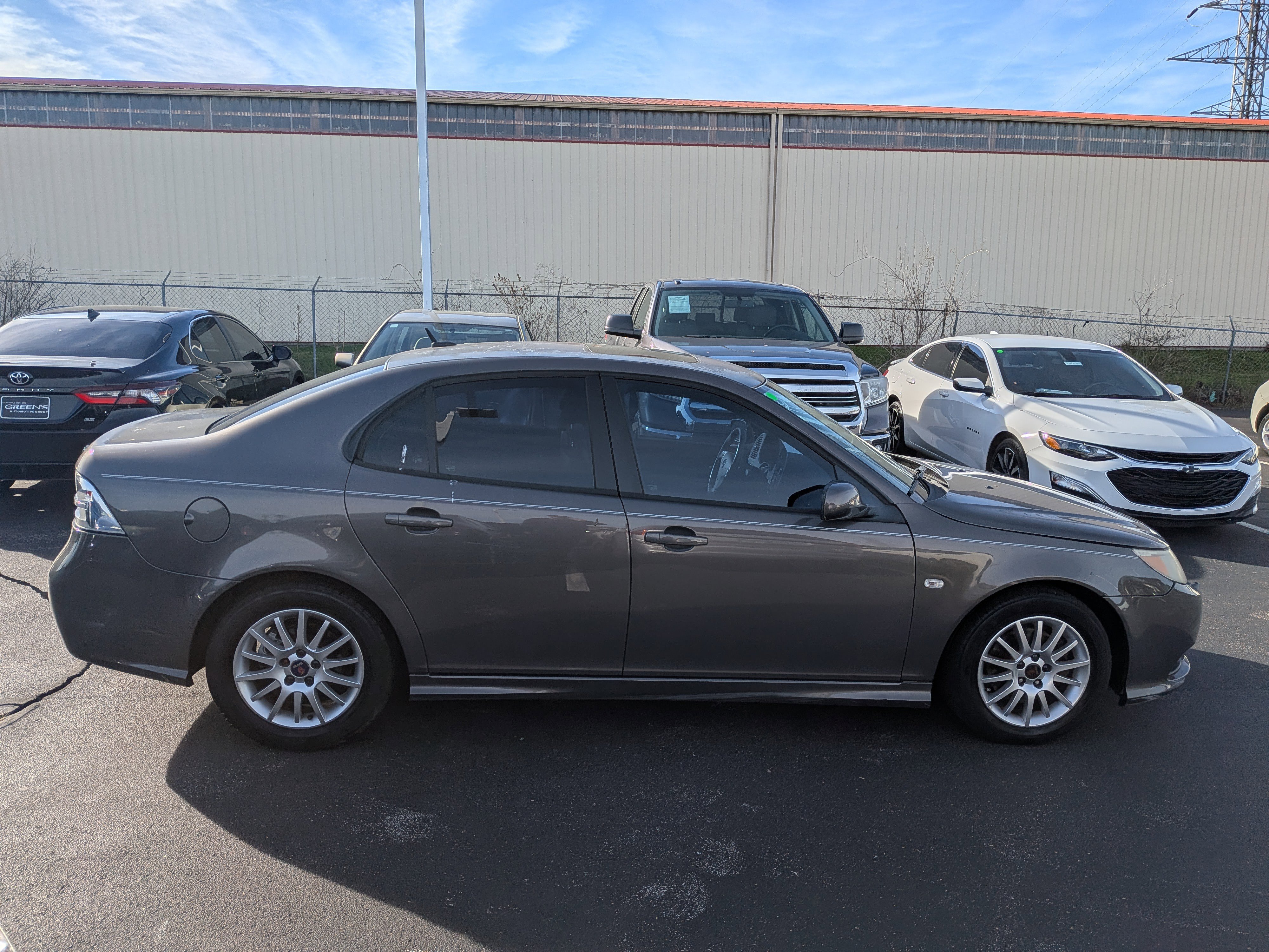 Used 2008 Saab 9-3 2.0T w/ Moonroof Package image 11