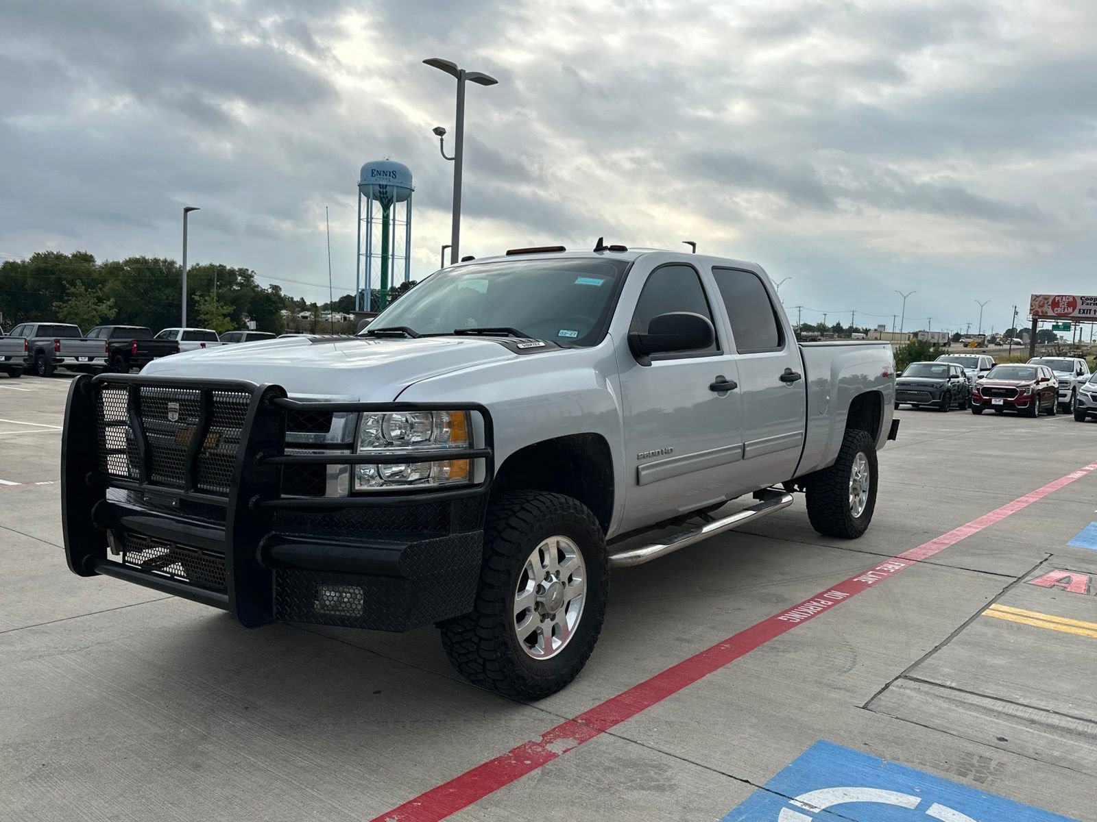 Used 2012 Chevrolet Silverado 2500 LT w/ Interior Plus Package AWD/4WD image 3