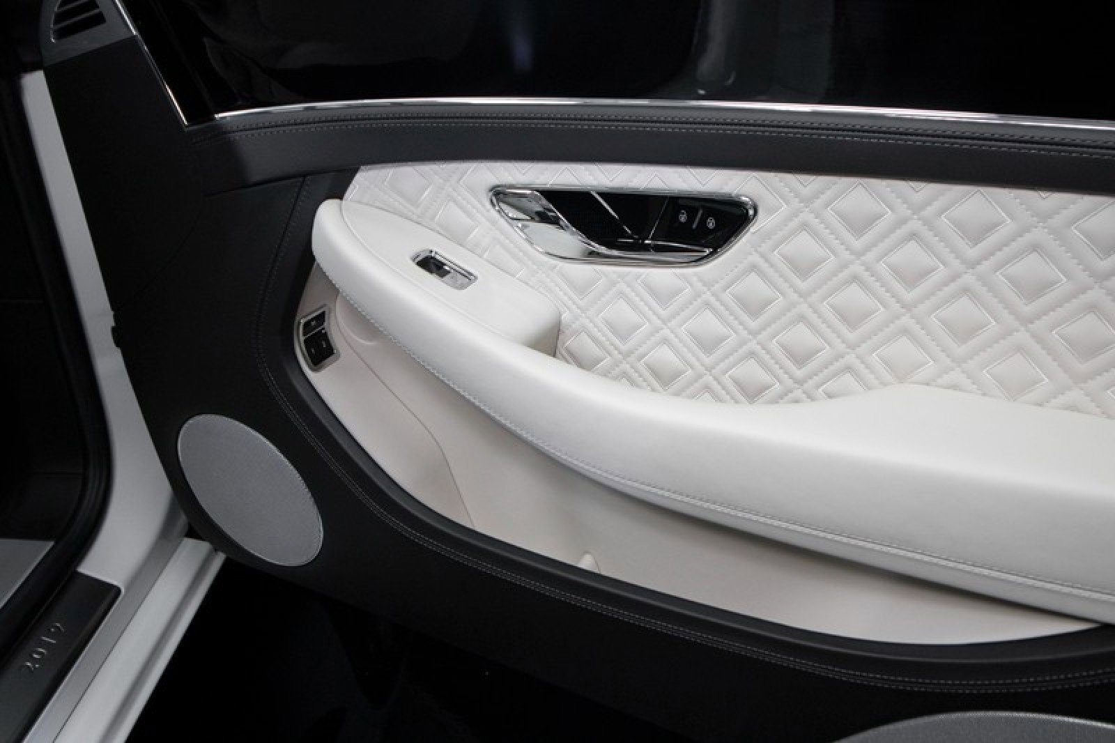 Used 2020 Bentley Continental GT V8 First Edition image 40