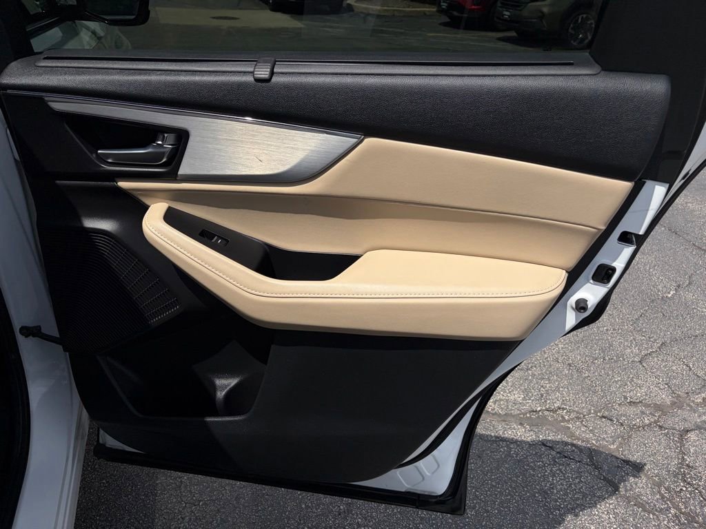 Used 2022 Acura MDX SH-AWD w/ Technology Package image 17