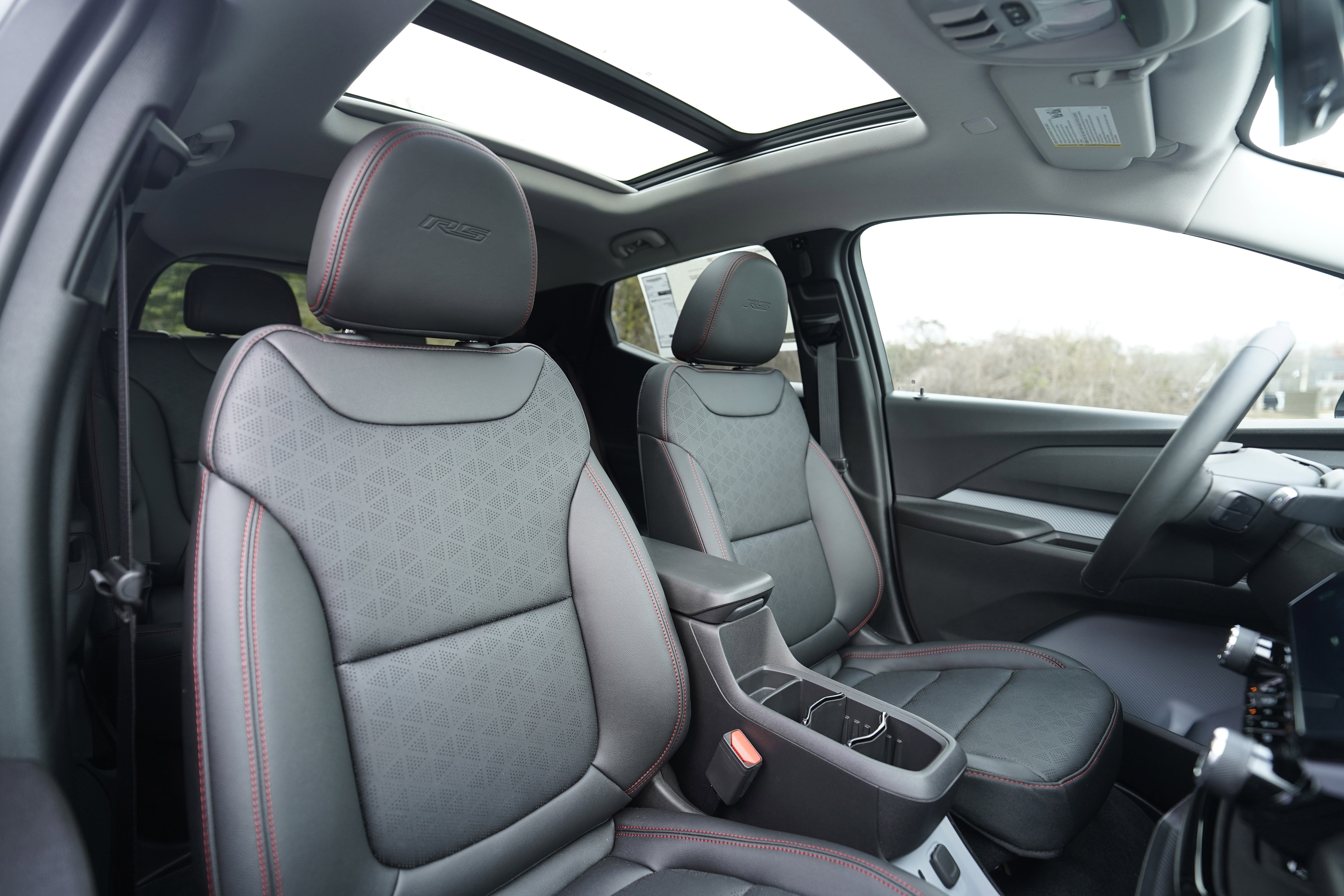 New 2027 Chevrolet Bolt RS w/ Technology Package image 11