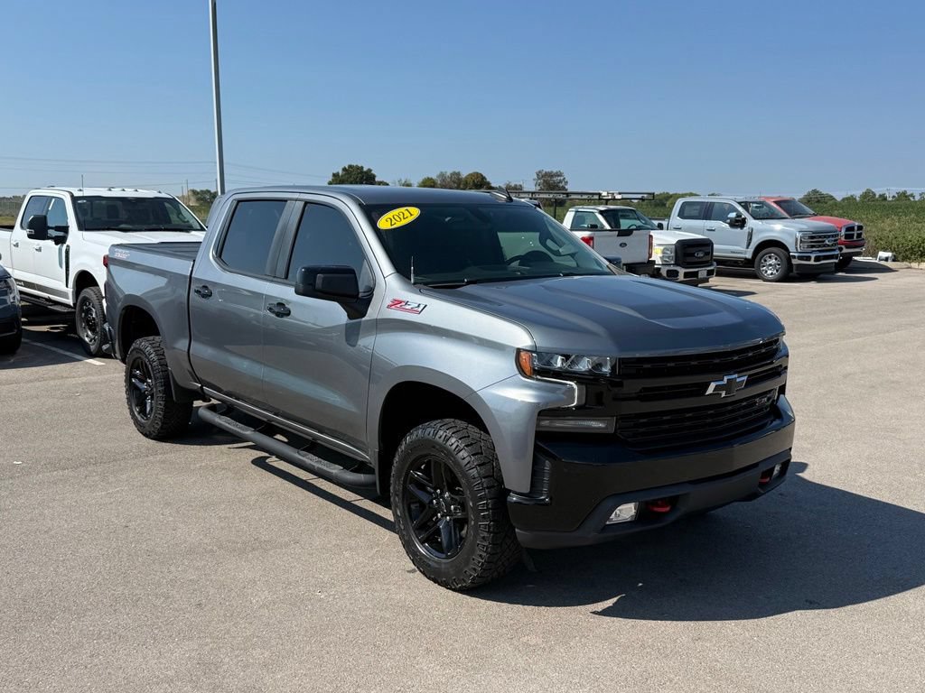 Used 2021 Chevrolet Silverado 1500 LT Trail Boss AWD/4WD image 2