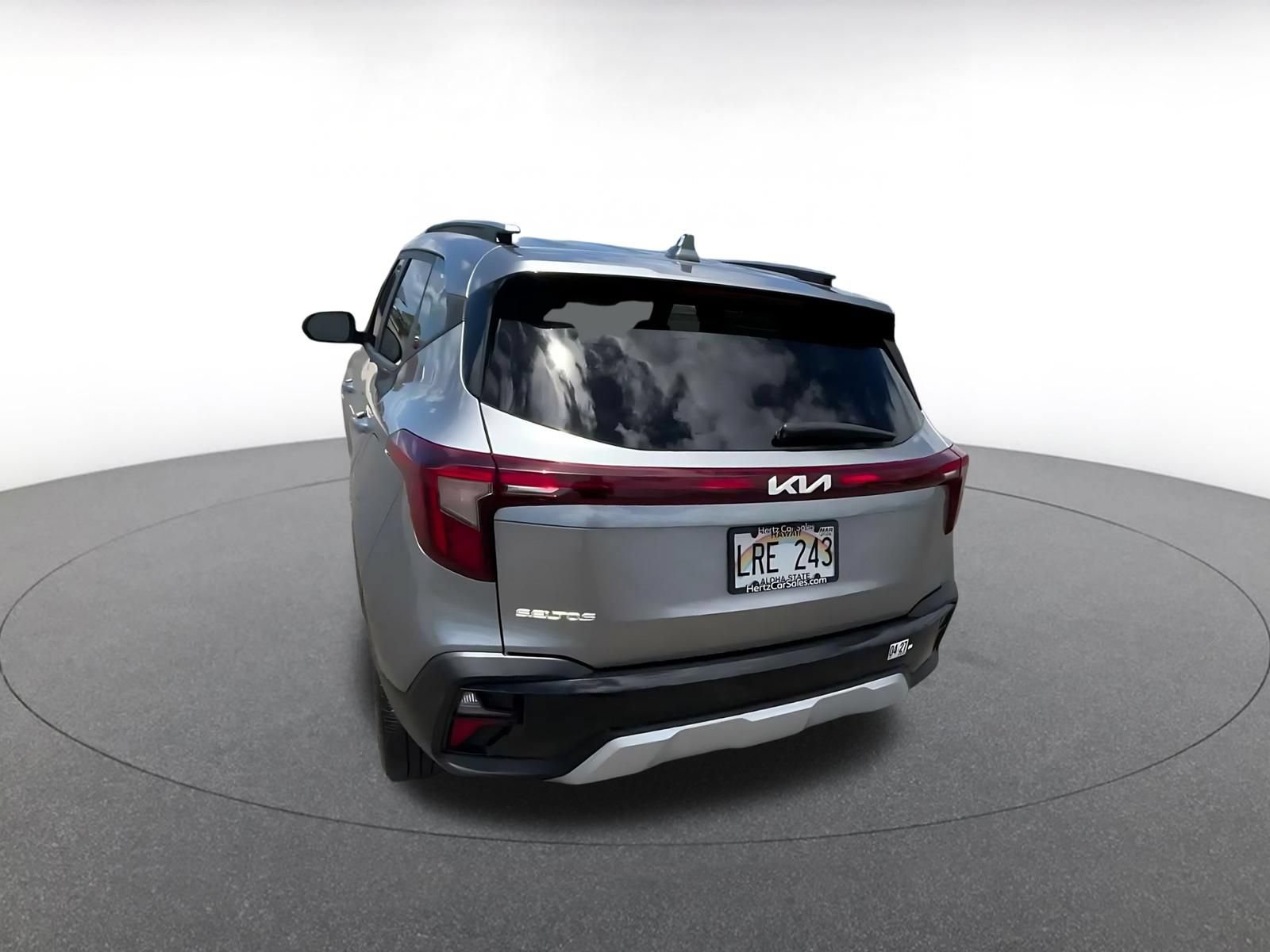 Used 2025 Kia Seltos S FWD image 10