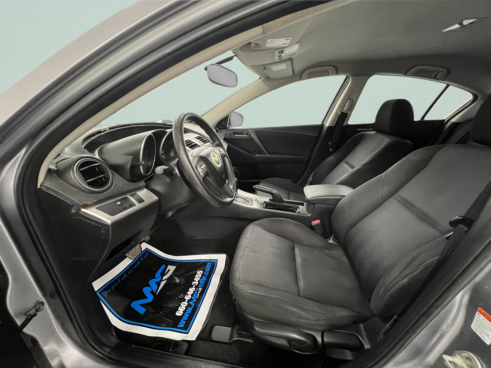 Used 2010 MAZDA MAZDA3 i Touring FWD image 13
