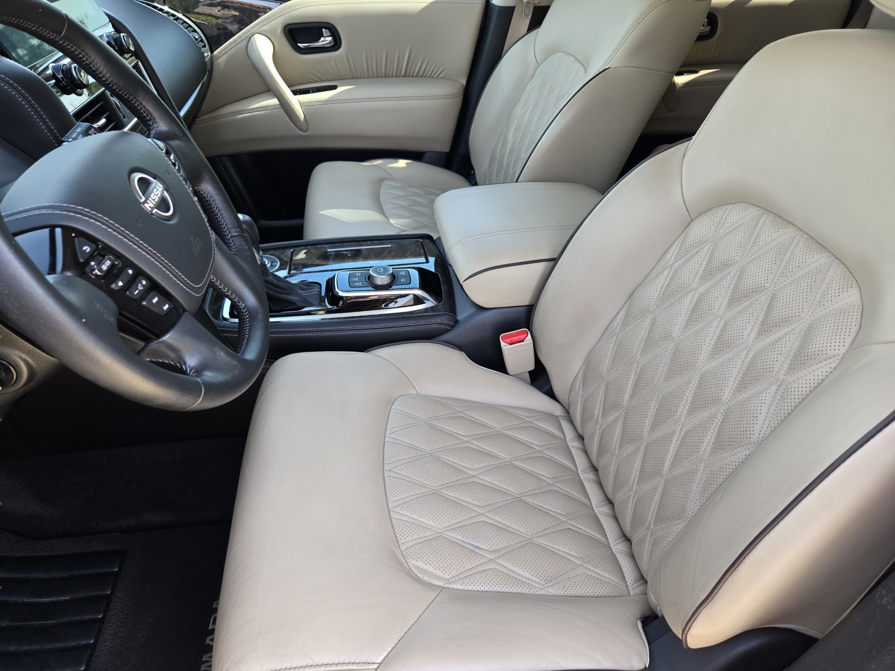 Used 2022 Nissan Armada Platinum RWD image 9