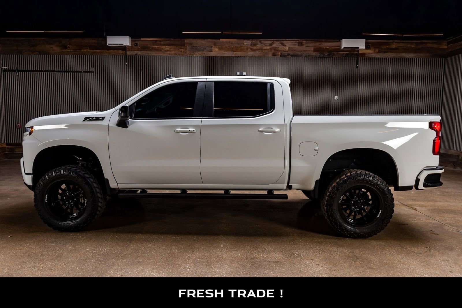 Used 2020 Chevrolet Silverado 1500 RST w/ Texas Edition image 5