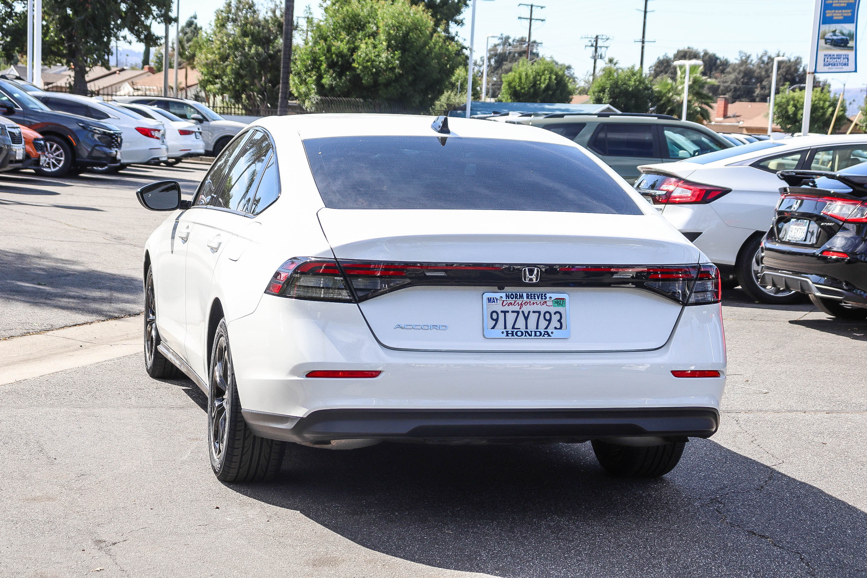 Used 2025 Honda Accord SE image 12