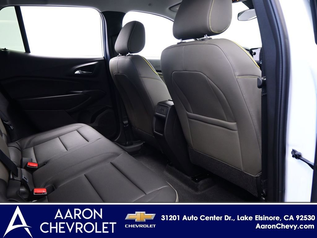 New 2026 Chevrolet Trax ACTIV w/ Driver Confidence Package FWD image 11