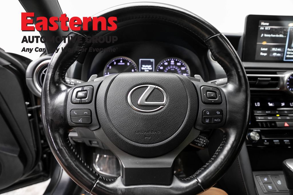 Used 2022 Lexus IS 300 AWD w/ Premium Package image 10