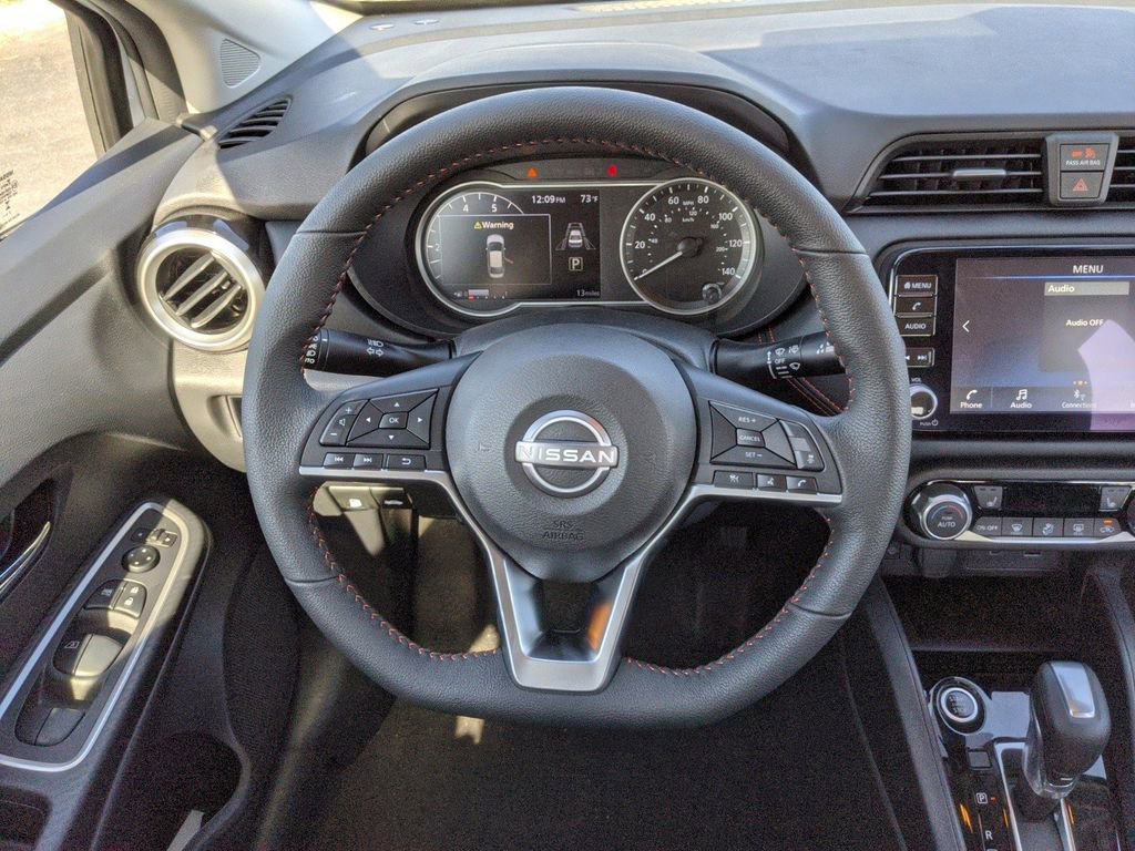 New 2025 Nissan Versa SR w/ Trunk Package FWD image 11