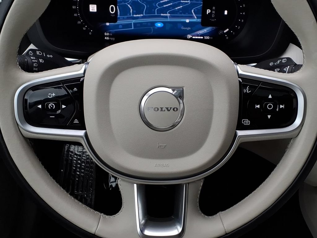 Certified 2026 Volvo XC60 B5 Ultra AWD/4WD image 13