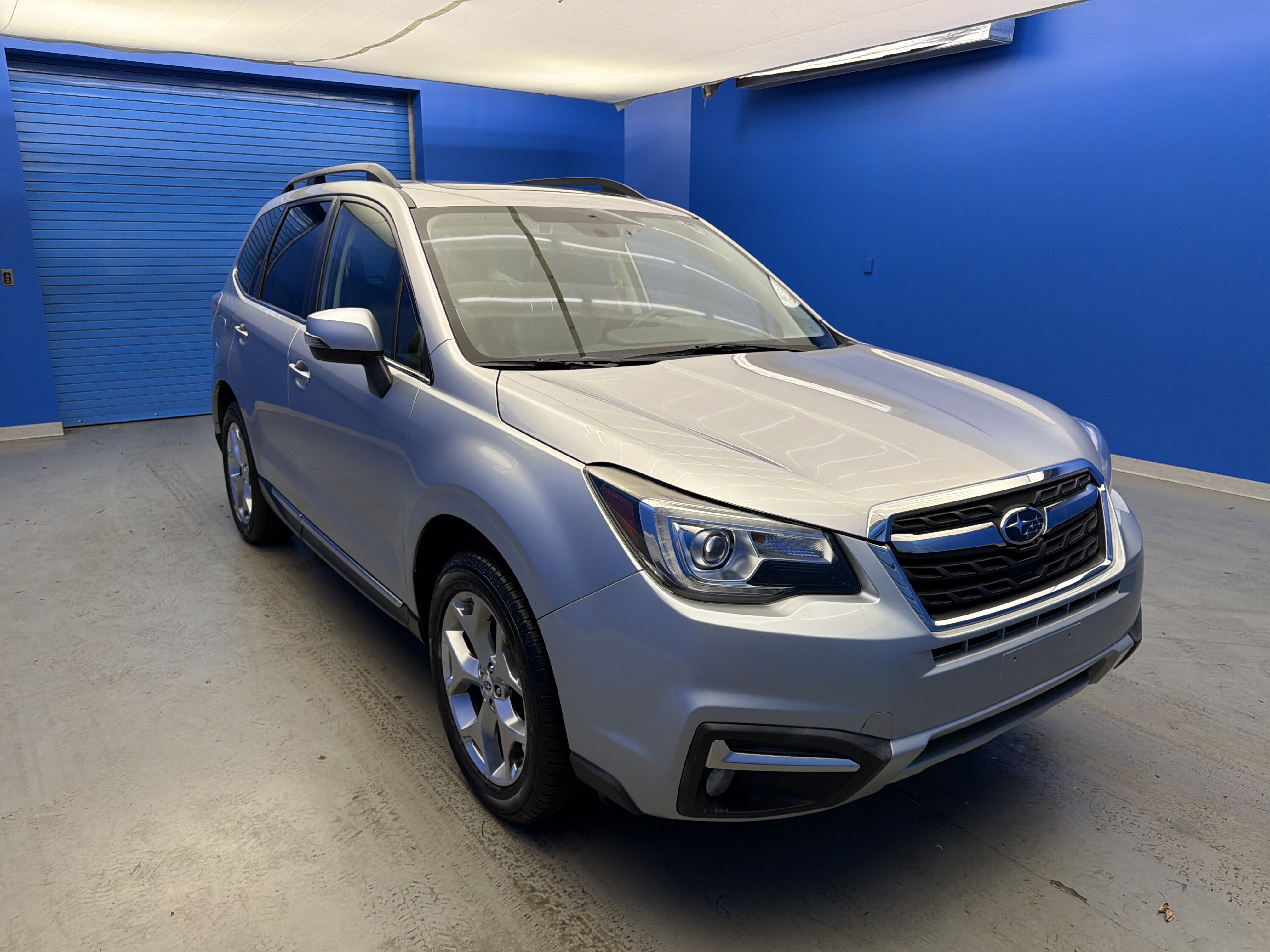 Used 2018 Subaru Forester 2.5i Touring image 2