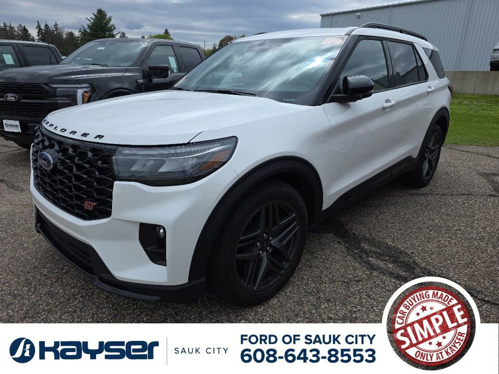 Used 2025 Ford Explorer ST AWD/4WD image 1