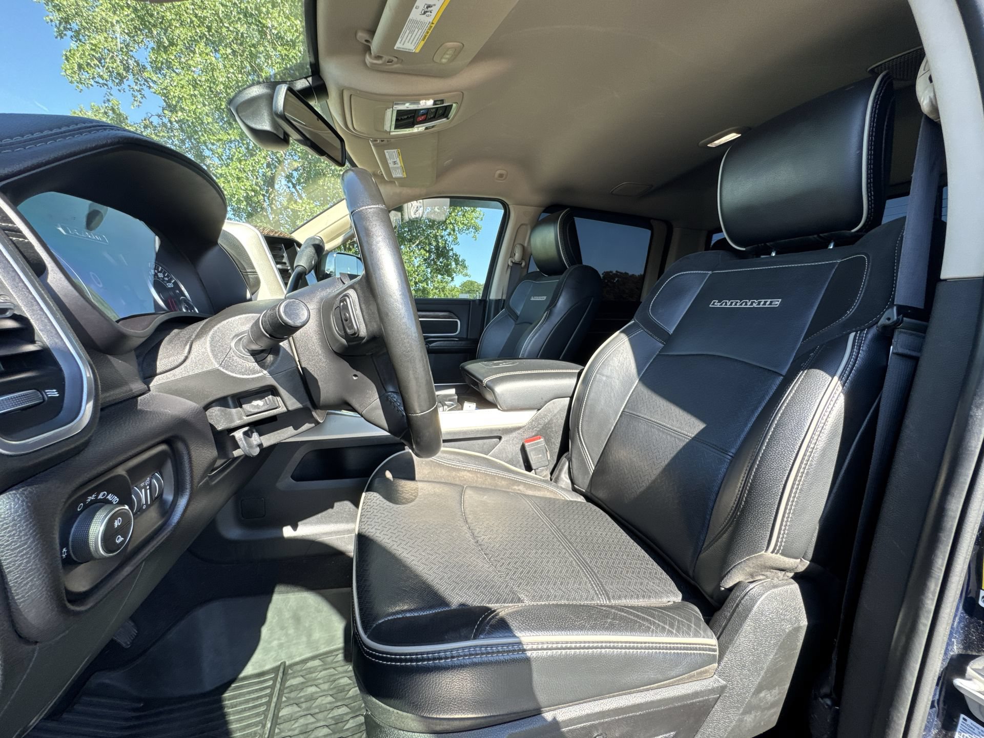 Used 2021 RAM 2500 Laramie AWD/4WD image 11