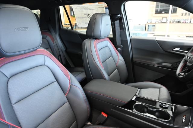 New 2026 Chevrolet Equinox RS w/ LPO, Floor Liner Package image 8