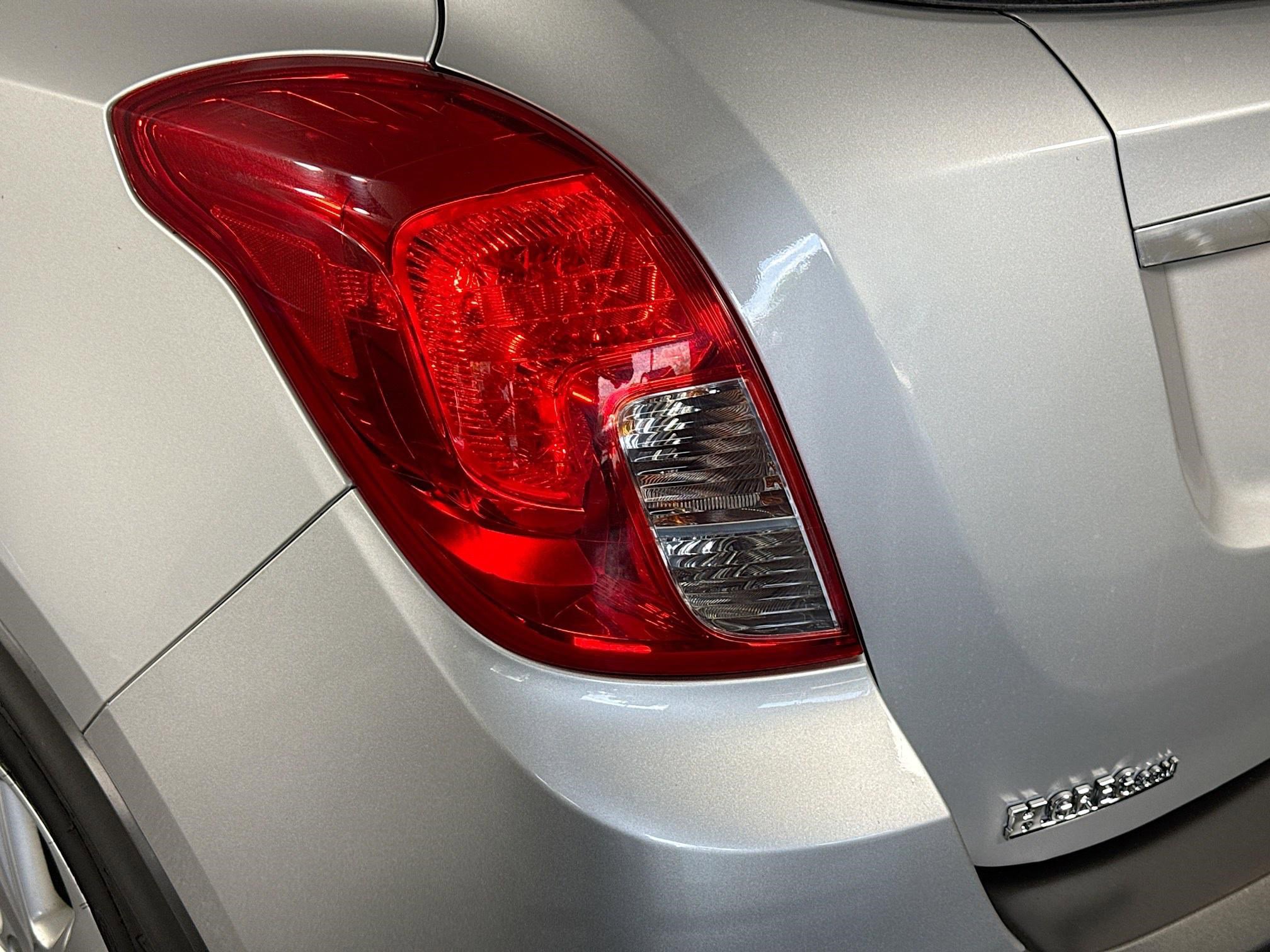 Used 2016 Buick Encore Convenience image 35