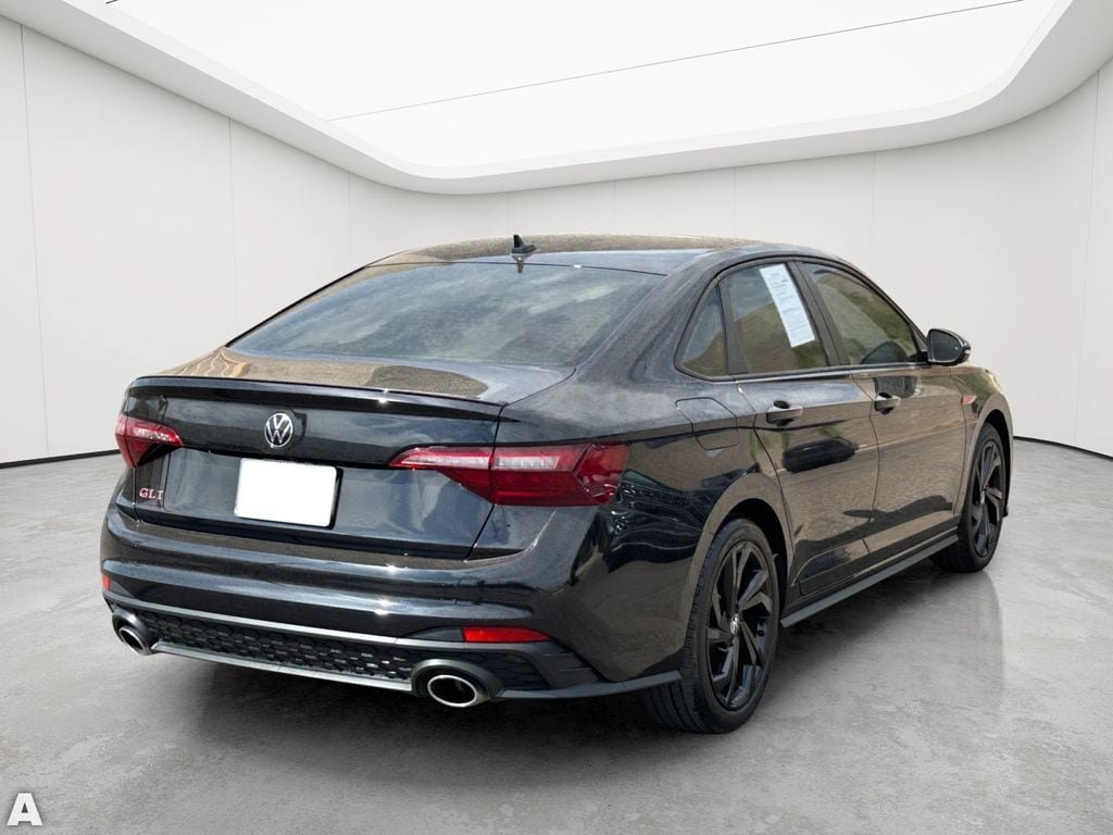 Used 2023 Volkswagen Jetta GLI Autobahn FWD image 5