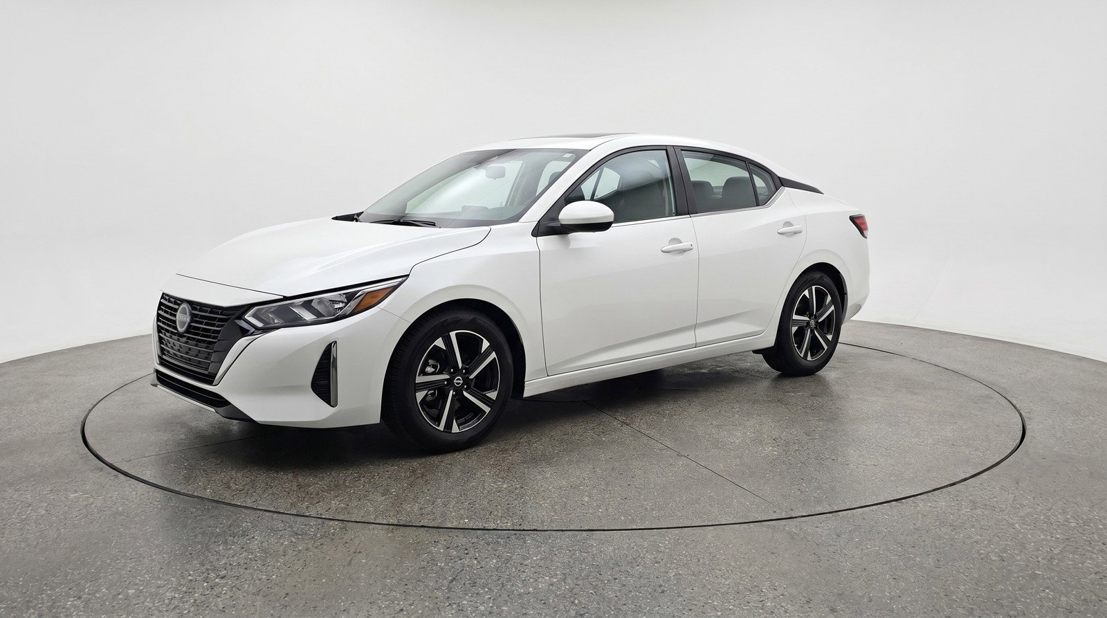 Used 2025 Nissan Sentra SV FWD image 3