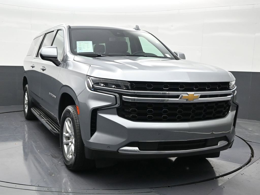 Used 2023 Chevrolet Suburban LS image 8