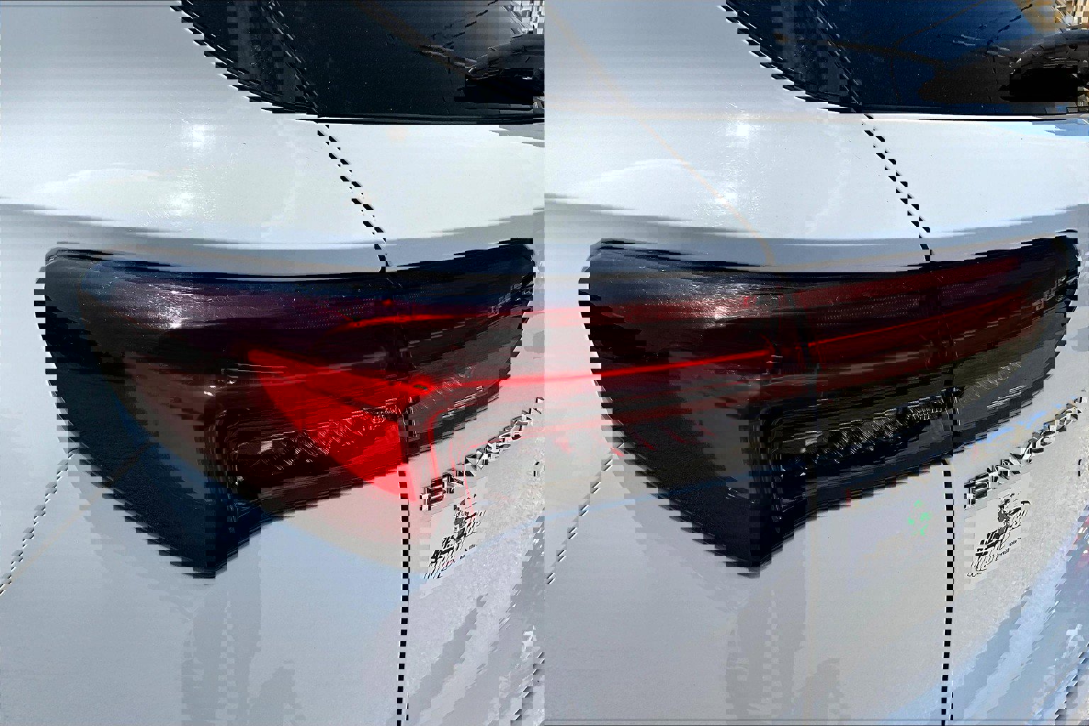 Used 2022 Buick Envision Preferred image 27