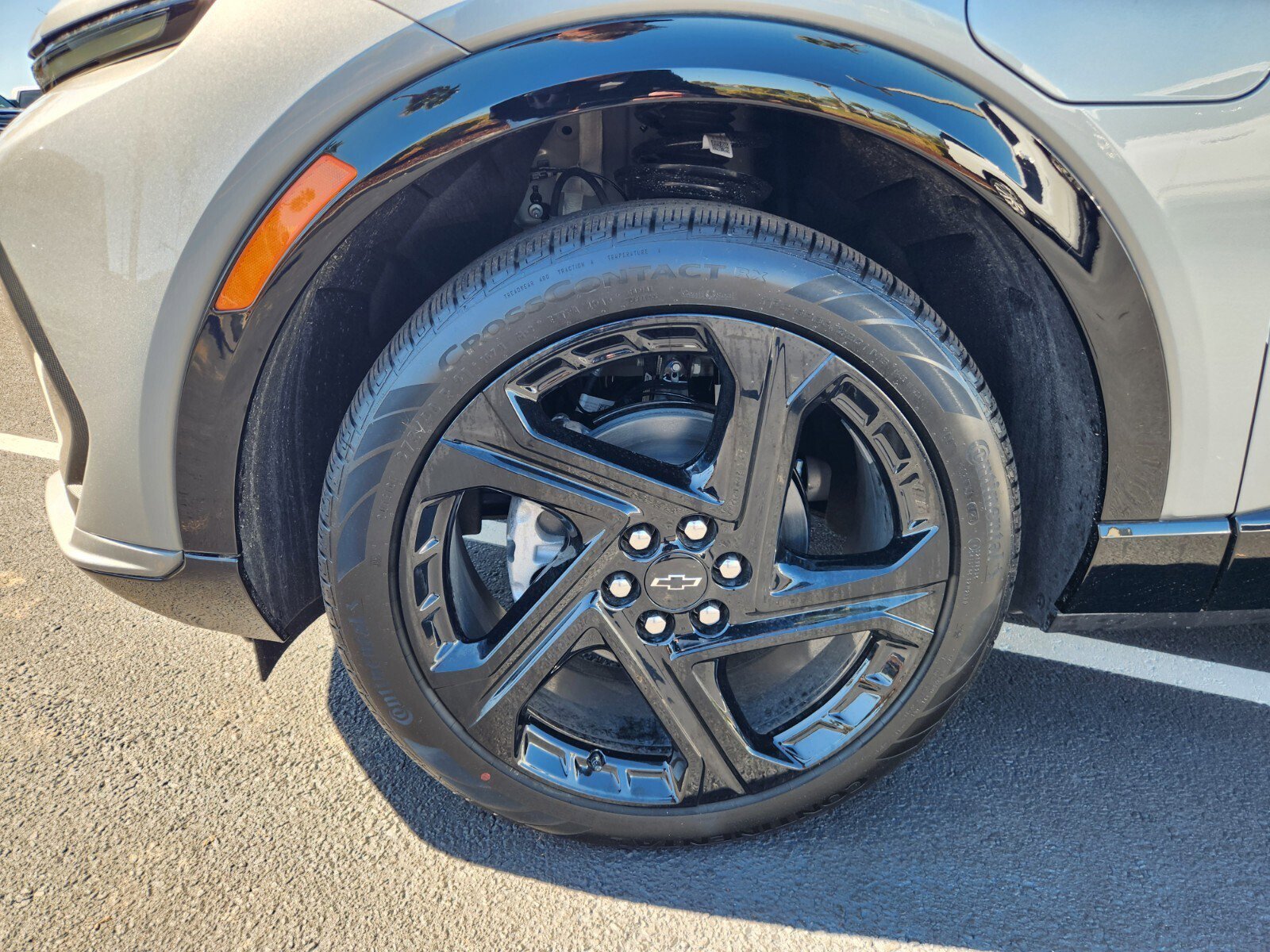 New 2026 Chevrolet Equinox EV RS FWD image 4