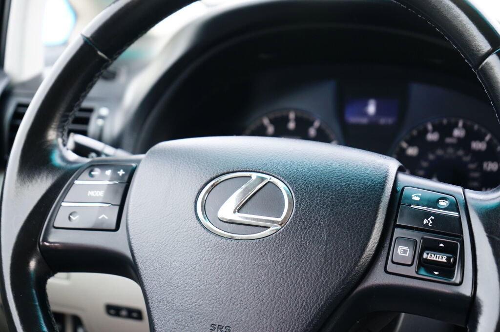 Used 2010 Lexus RX 350 AWD image 25