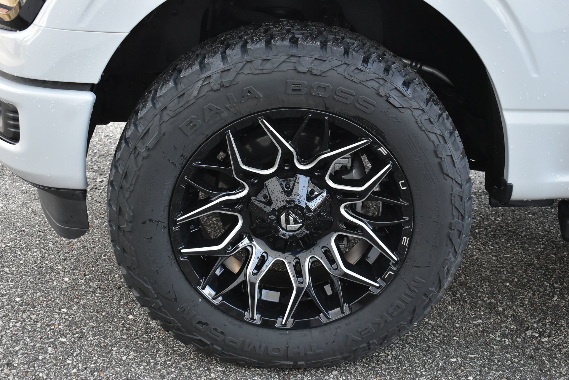 Used 2024 Ford F150 XLT w/ Equipment Group 302A MID image 11