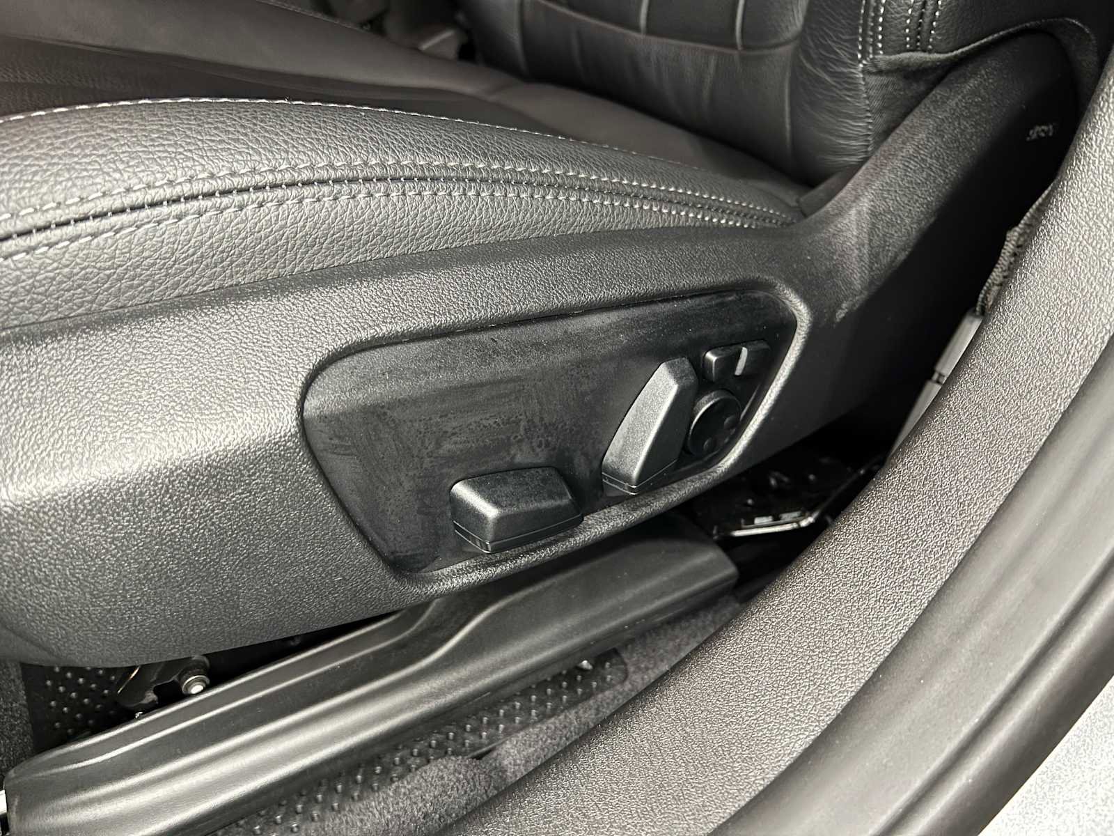 Used 2023 BMW M235i xDrive Gran Coupe w/ M Performance Package AWD/4WD image 25