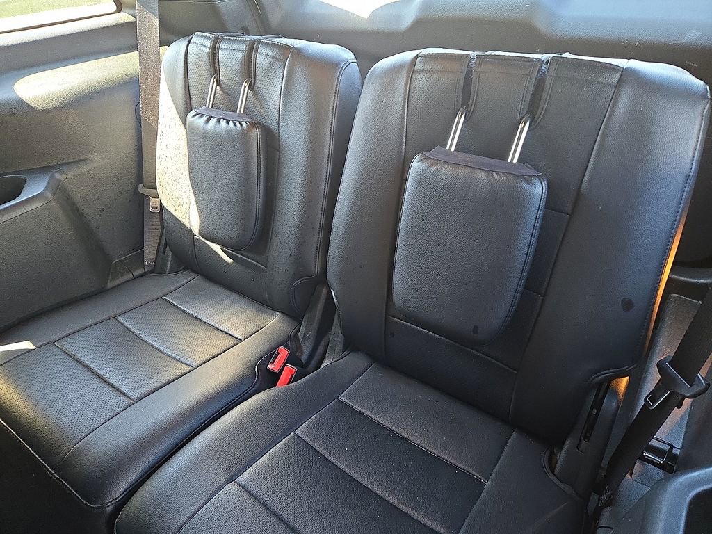 Used 2019 Ford Explorer XLT AWD/4WD image 11