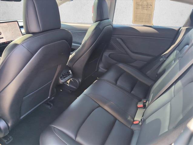 Used 2018 Tesla Model 3 Long Range RWD image 23