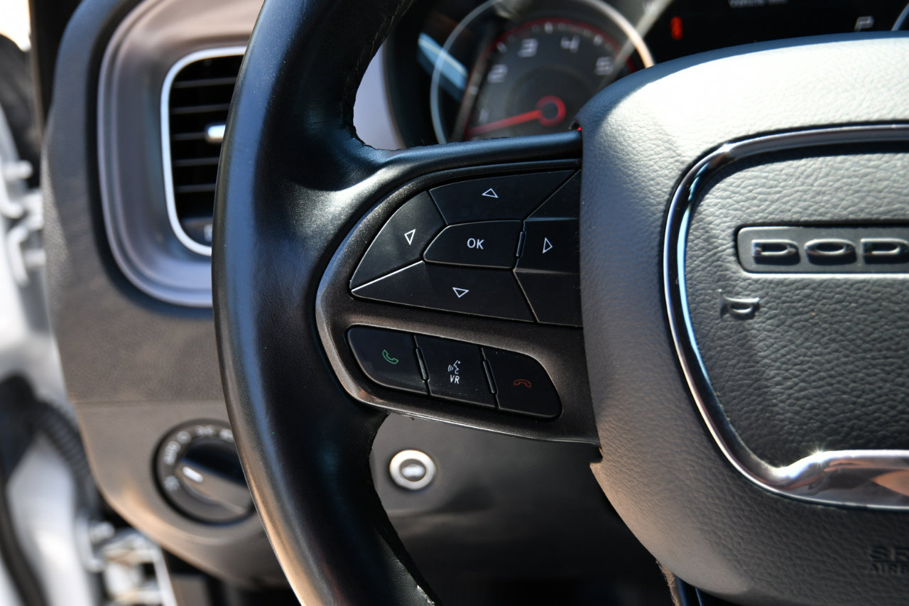 Used 2023 Dodge Charger SXT image 10