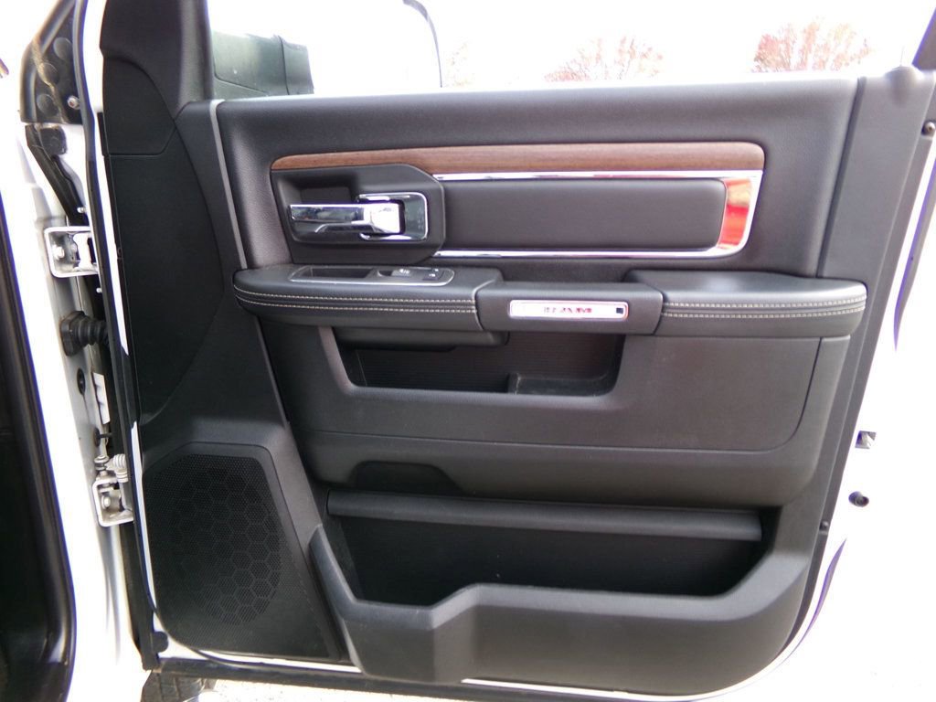 Used 2017 RAM 3500 Laramie image 16