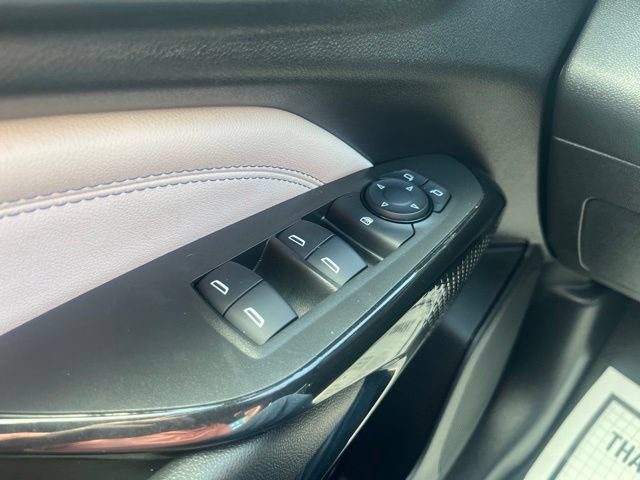 Used 2025 Chevrolet Trax LT w/ LT Convenience Package FWD image 26