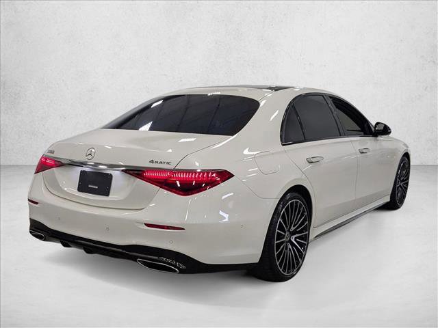 Used 2022 Mercedes-Benz S 580 4MATIC Sedan image 5