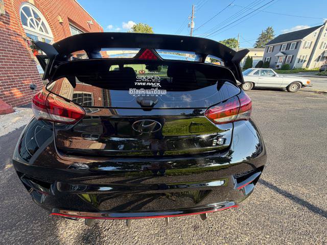 Used 2020 Hyundai Veloster N w/ Performance Package FWD image 11