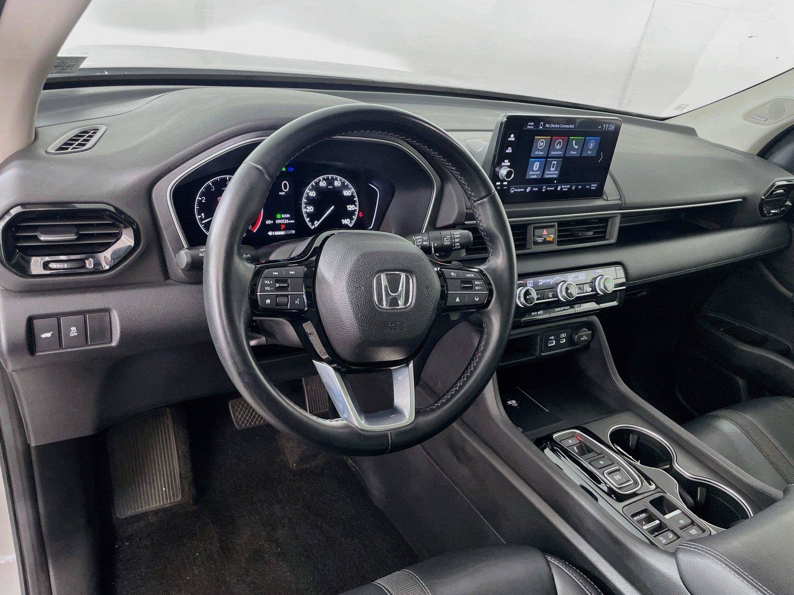Certified 2023 Honda Pilot Touring image 14