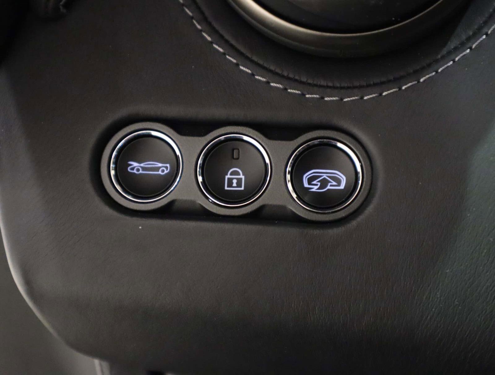 Used 2019 McLaren 720S Luxury RWD image 21