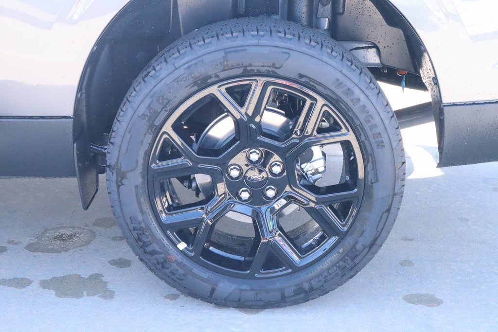 New 2025 Ford Maverick XLT w/ XLT Luxury Package image 18