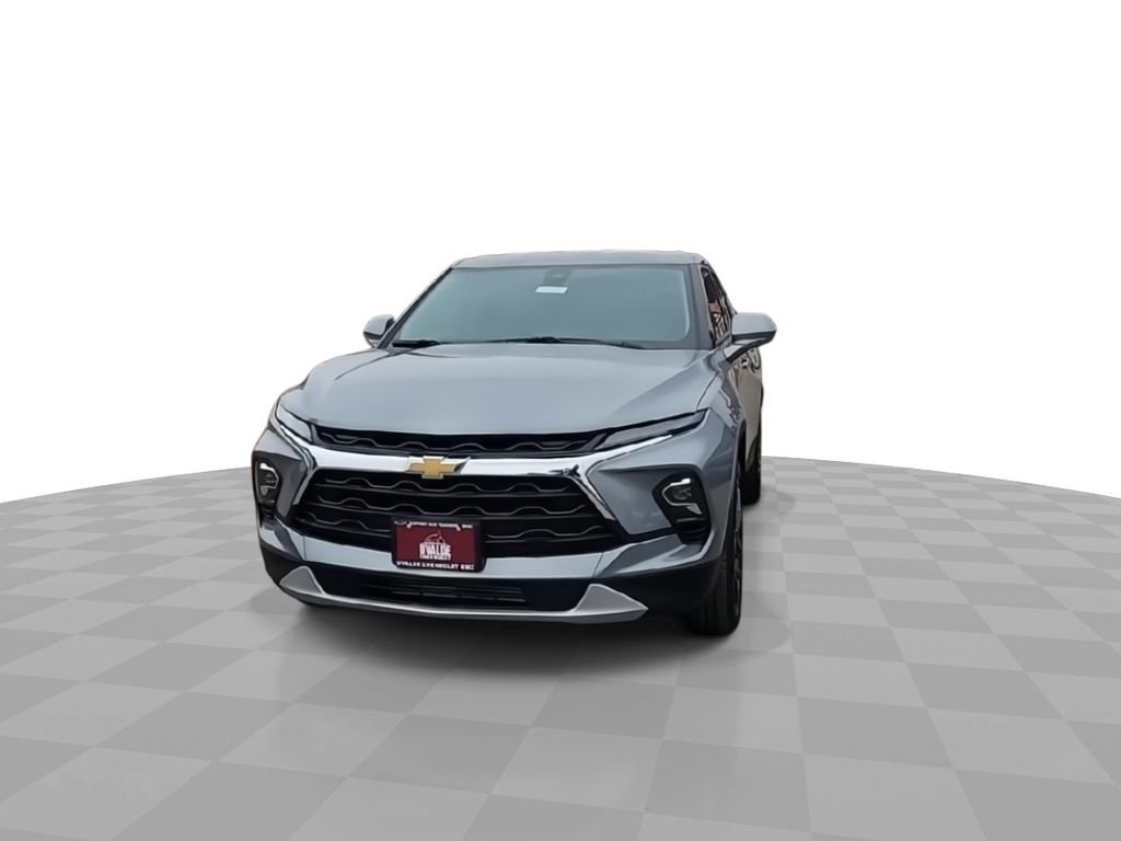 New 2025 Chevrolet Blazer LT w/ Driver Confidence Package image 3