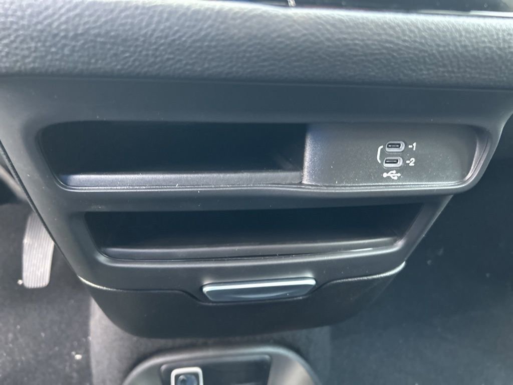 New 2026 Chrysler Pacifica Select image 43