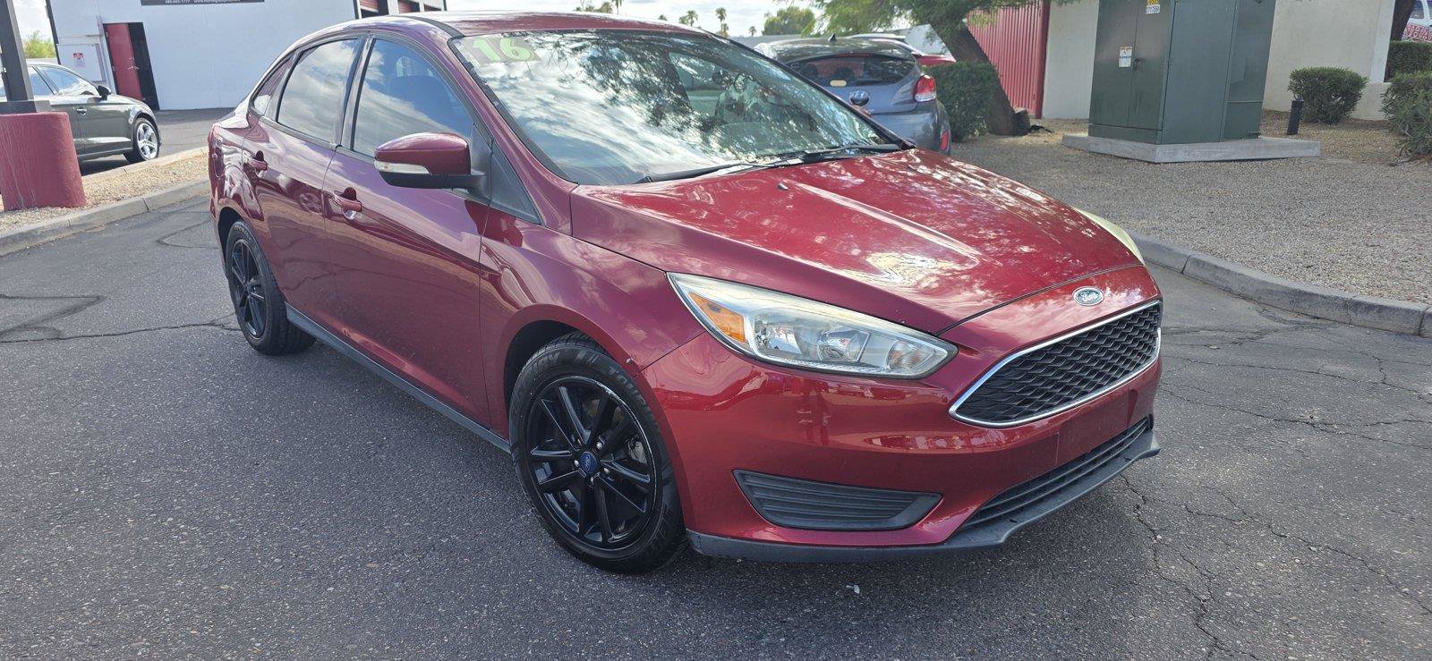 Used 2016 Ford Focus SE FWD image 3