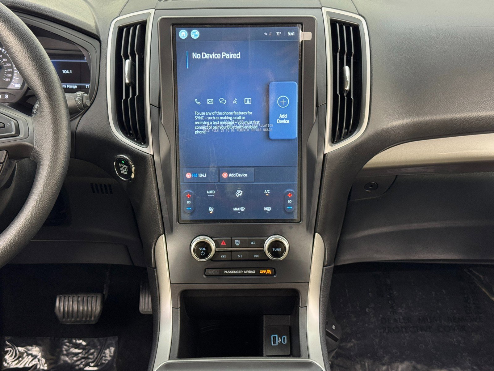 Used 2023 Ford Edge SE image 22