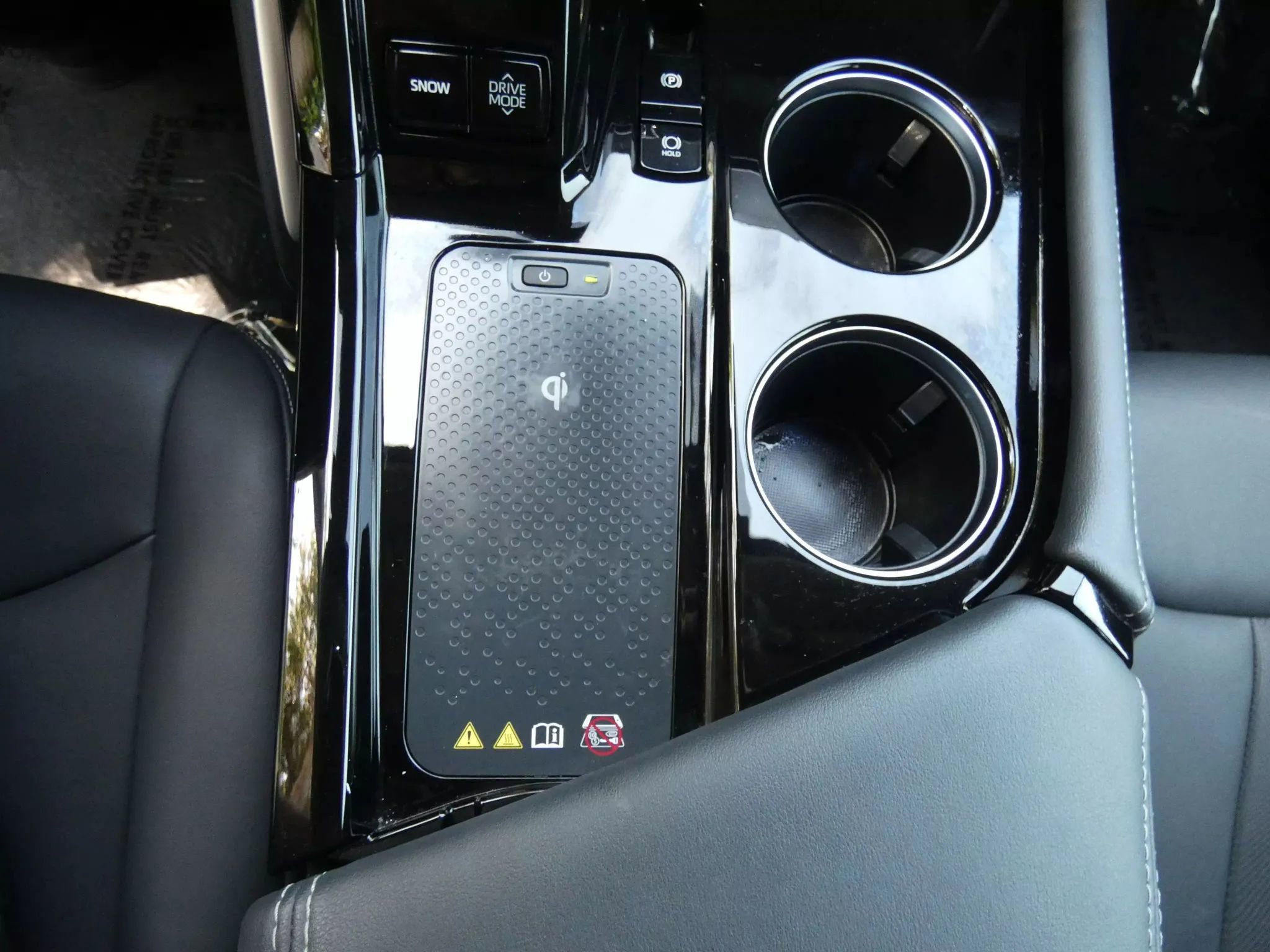 Used 2022 Toyota Mirai XLE Sedan 4D image 44