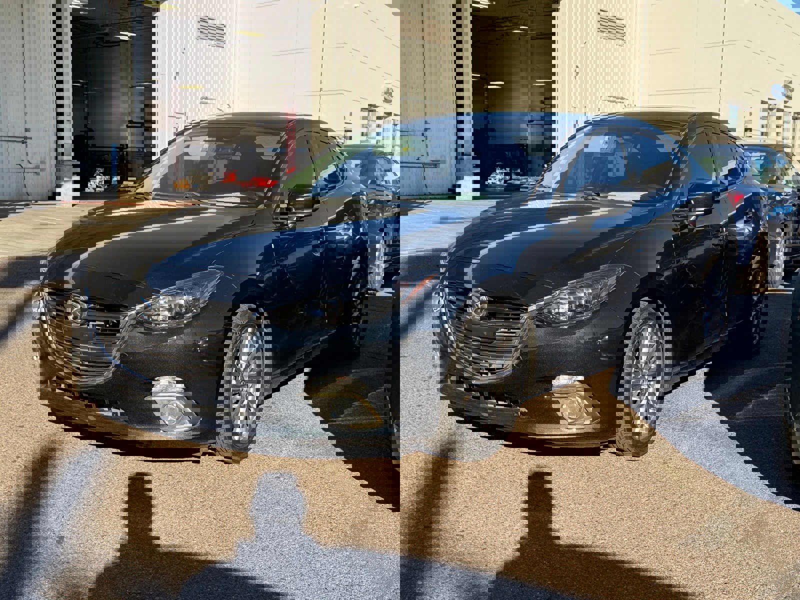 Used 2014 MAZDA MAZDA3 i Sport image 2