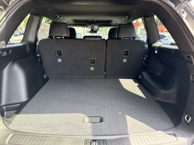 New 2026 Jeep Grand Cherokee Altitude AWD/4WD image 24