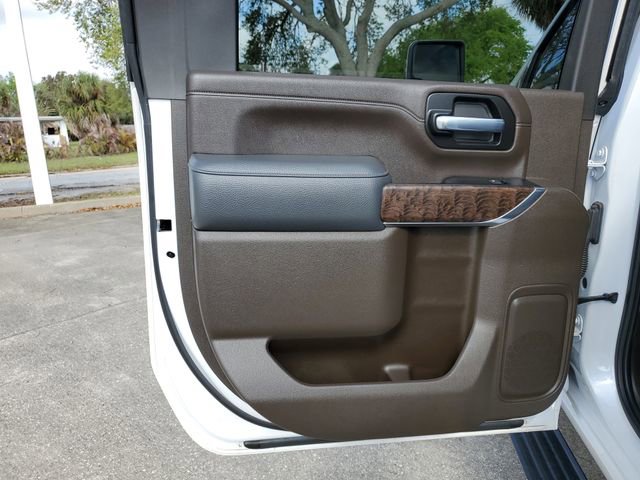 Used 2021 GMC Sierra 2500 Denali w/ Denali Ultimate Package AWD/4WD image 12