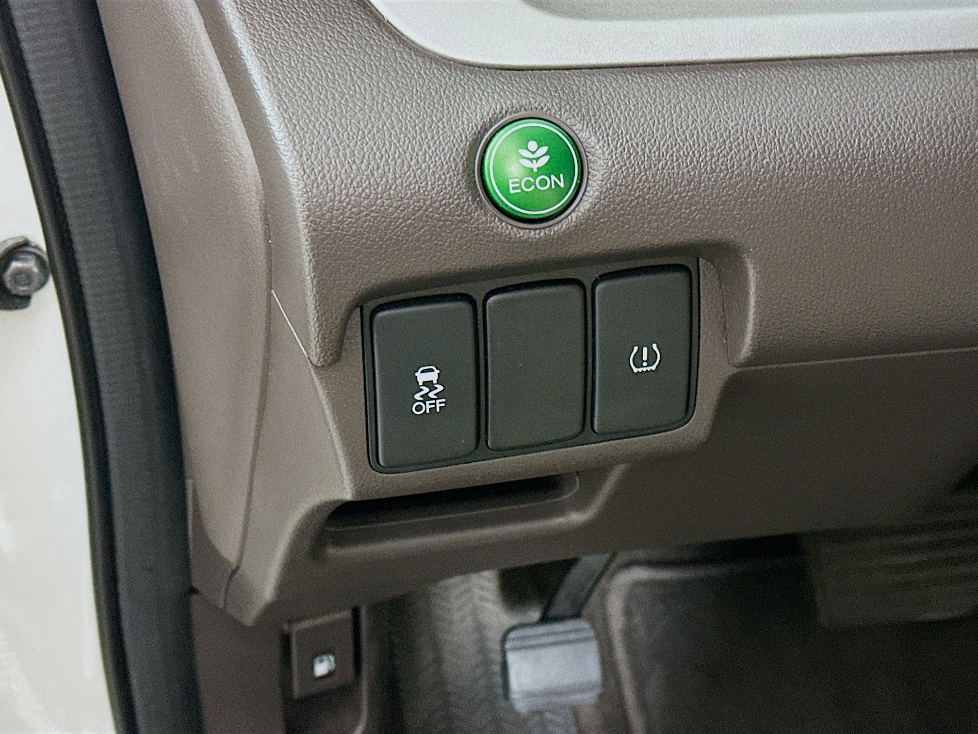 Used 2014 Honda CR-V EX image 16