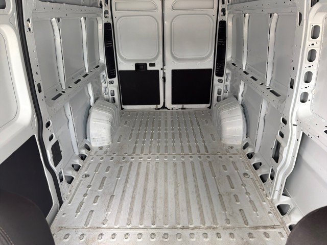 Used 2025 RAM ProMaster 2500 w/ Convenience Group FWD image 20